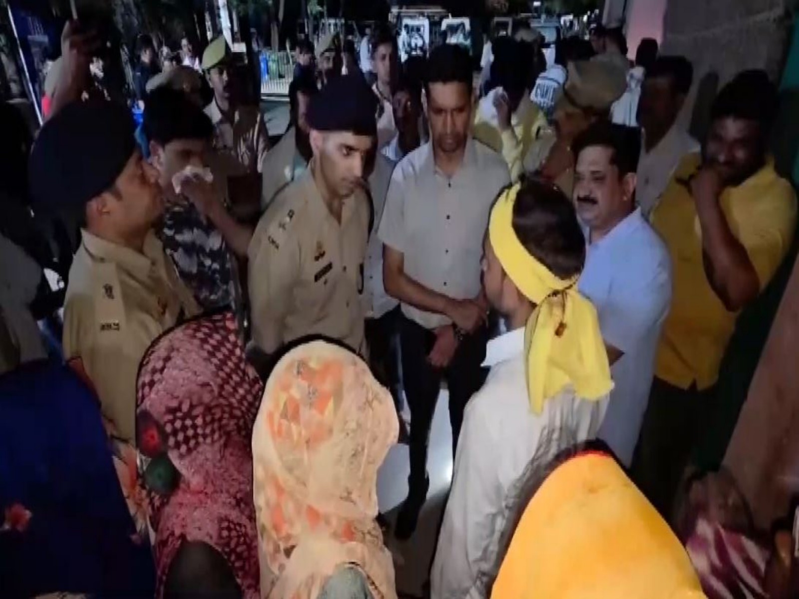 Visulal outside hospital (Photo/ANI)