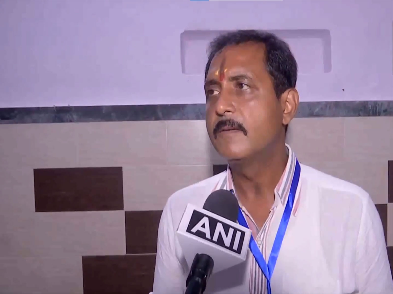  BJP's Baranagar candidate Sajal Ghosh urges voters to exercise franchise fearlessly (Photo/ANI)