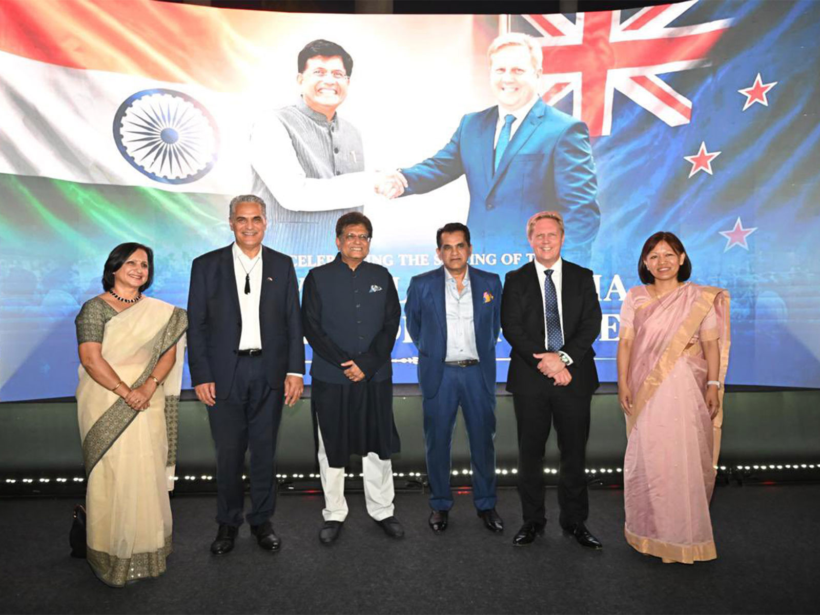 Union Minister of Commerce and Industry Piyush Goyal with Former CEO of the NITI Aayog Amitabh Kant and New Zealand Trade Minister Todd McClay (Photo/X@amitabhk87)