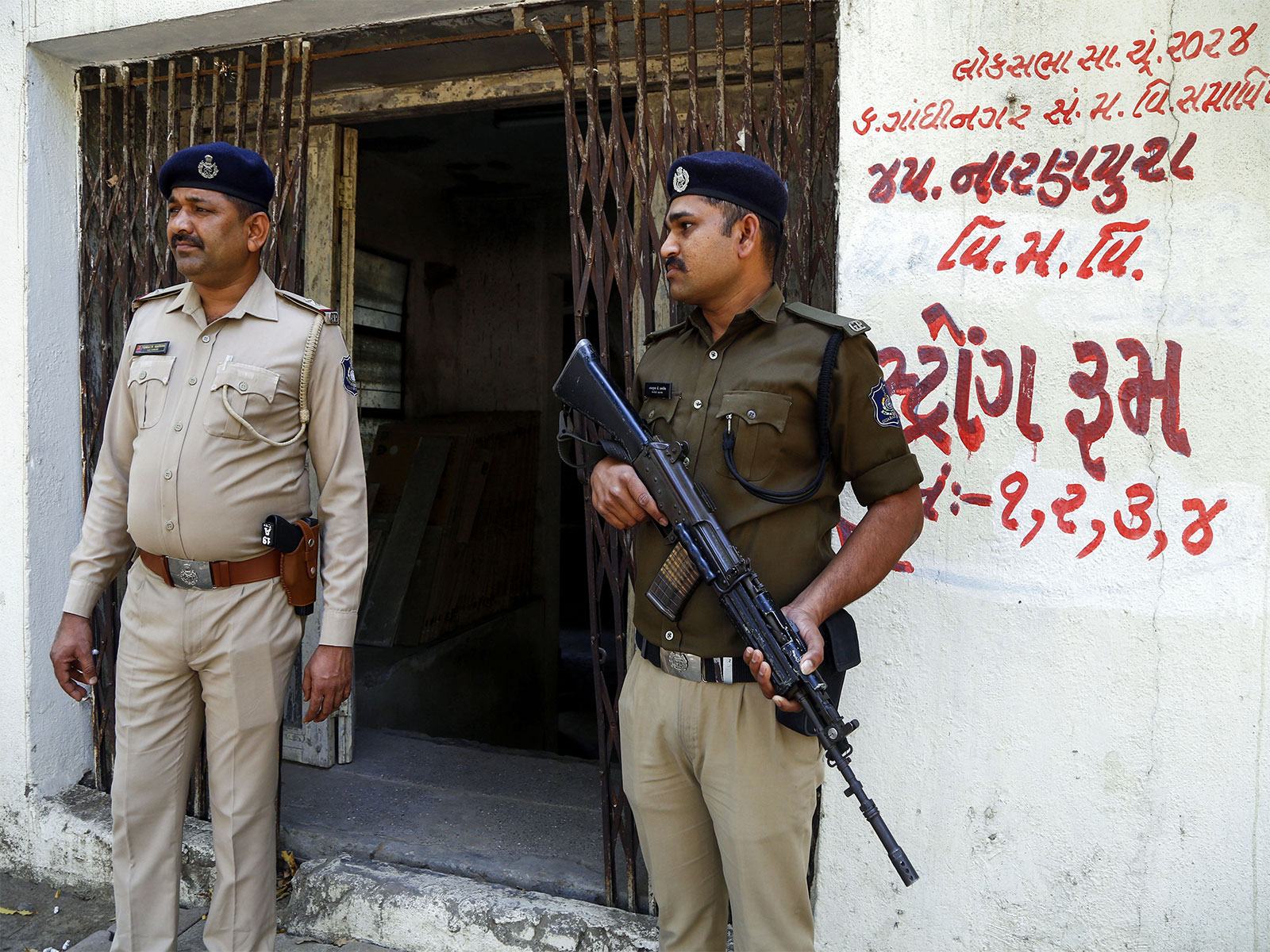 Police personnel stand guard image. (File Photo/ANI)
