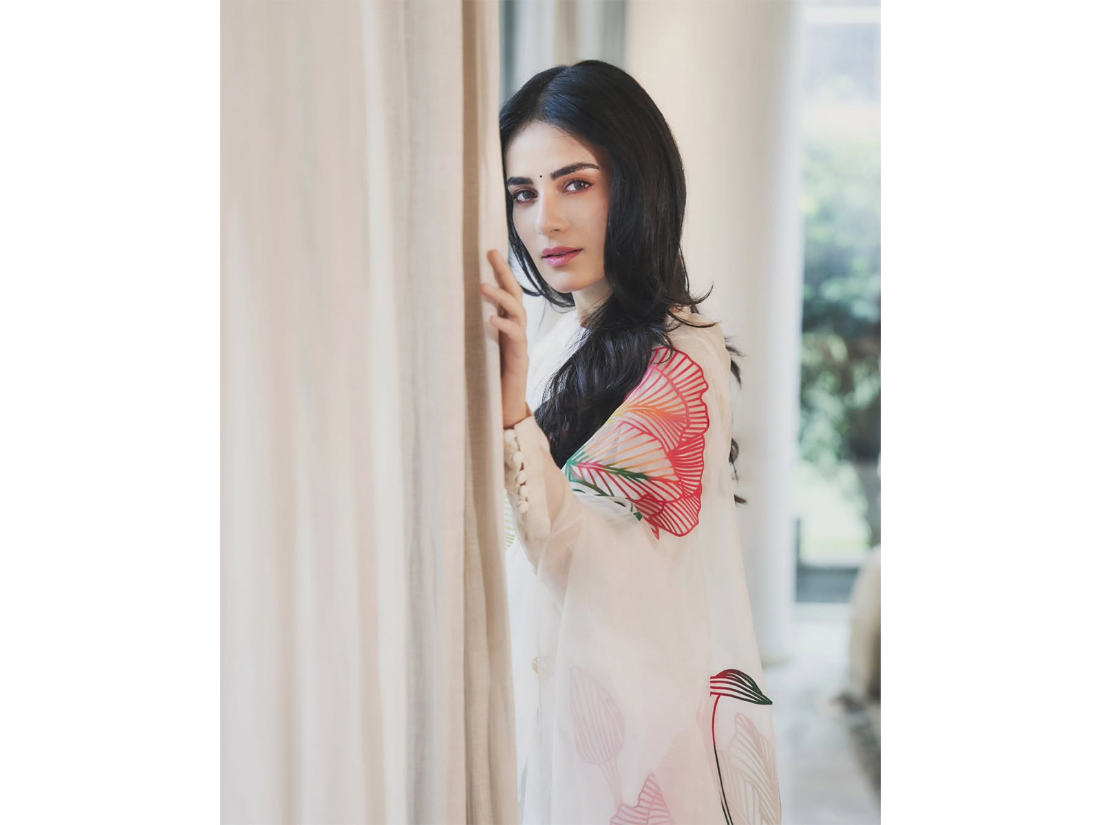 Actor Radhikka Madan (Image source: Instagram@radhikkamadan)