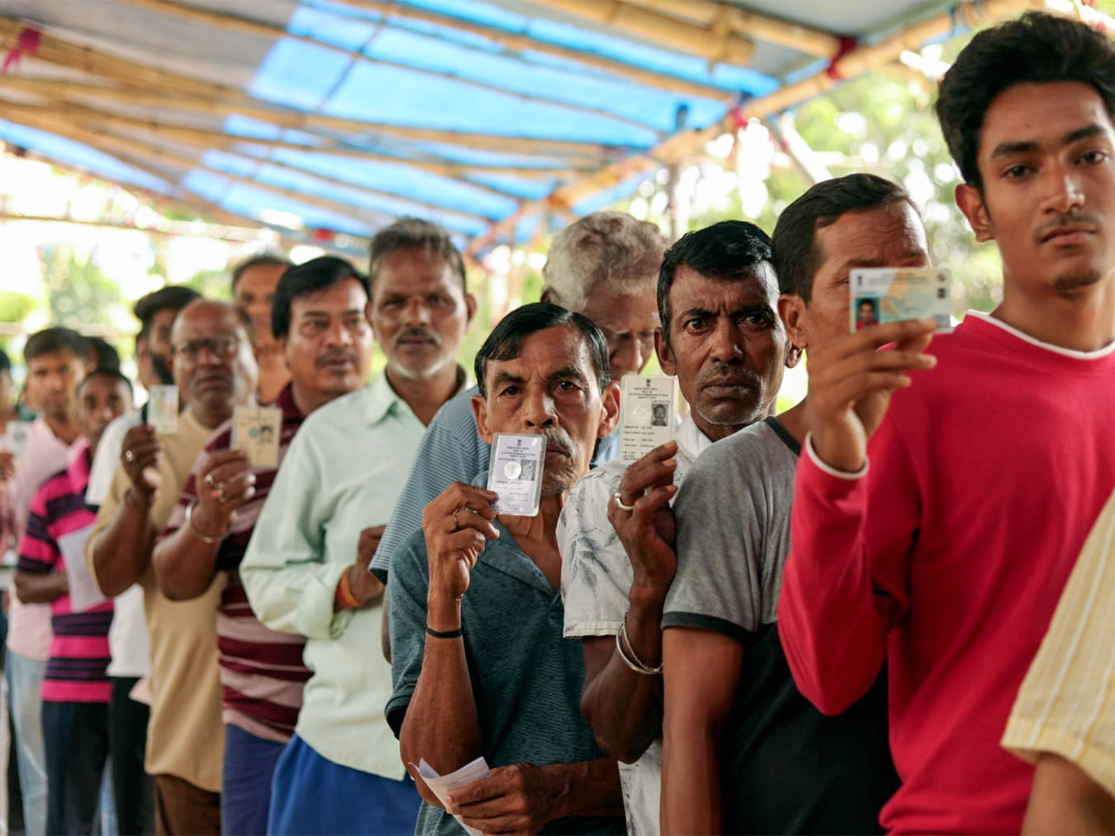 Voters queue up in West Bengal during the second phase of polling on April 29 (FilePhoto/ANI)