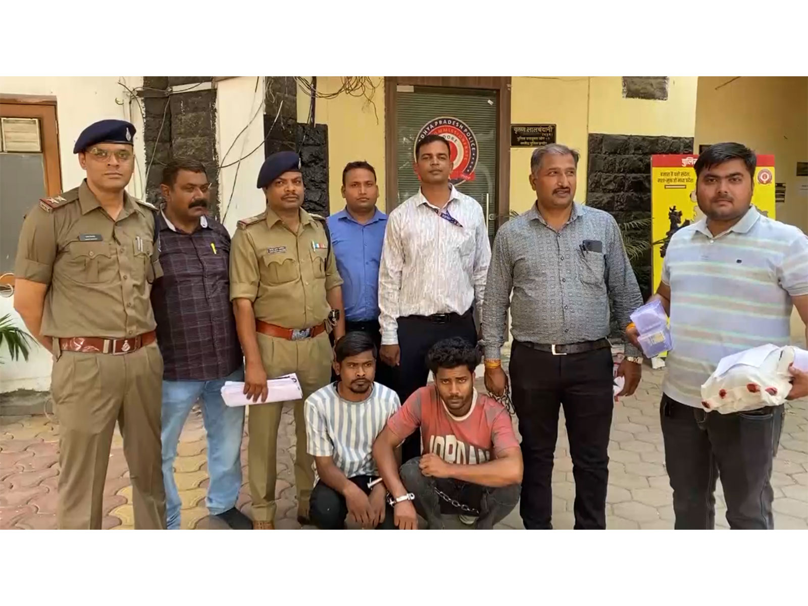 Indore police with arrestees (Photo/ANI)
