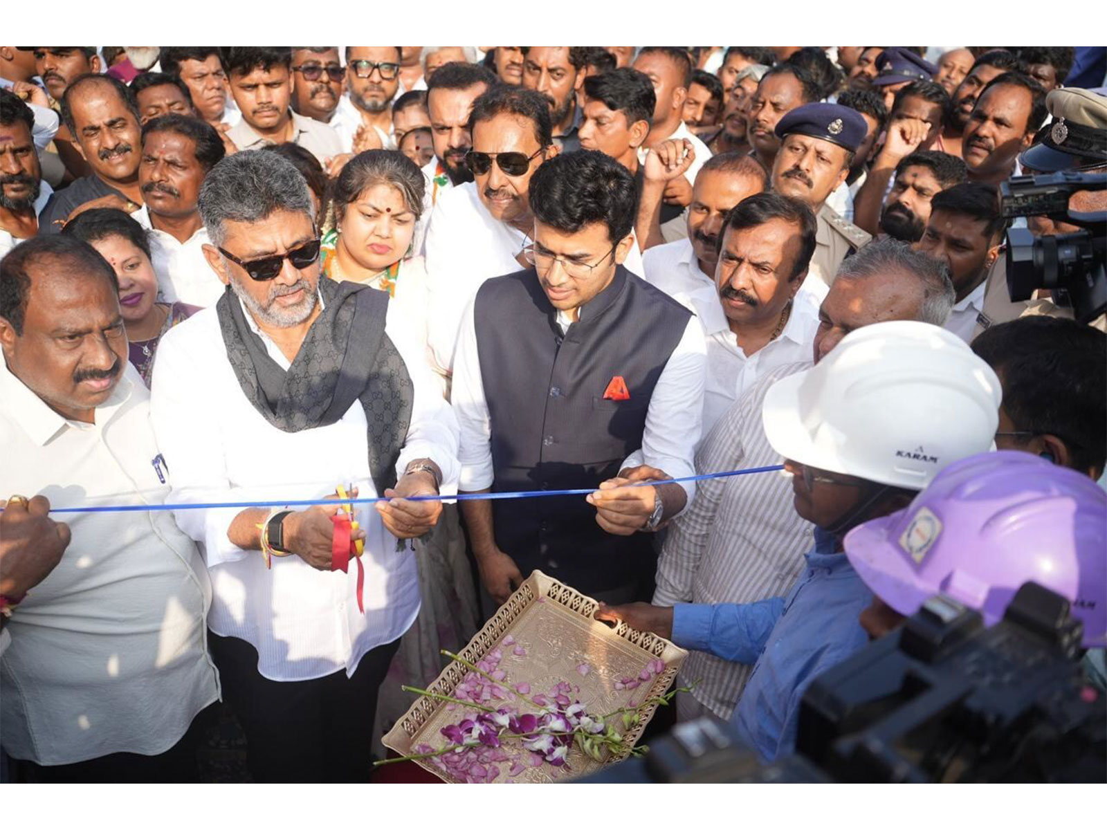 Hon'ble Dy CM DK Shivkumar, MP Tejaswi Surya, and other dignitaries inaugurated Bengaluru's double-decker metro flyover at Silk Board today