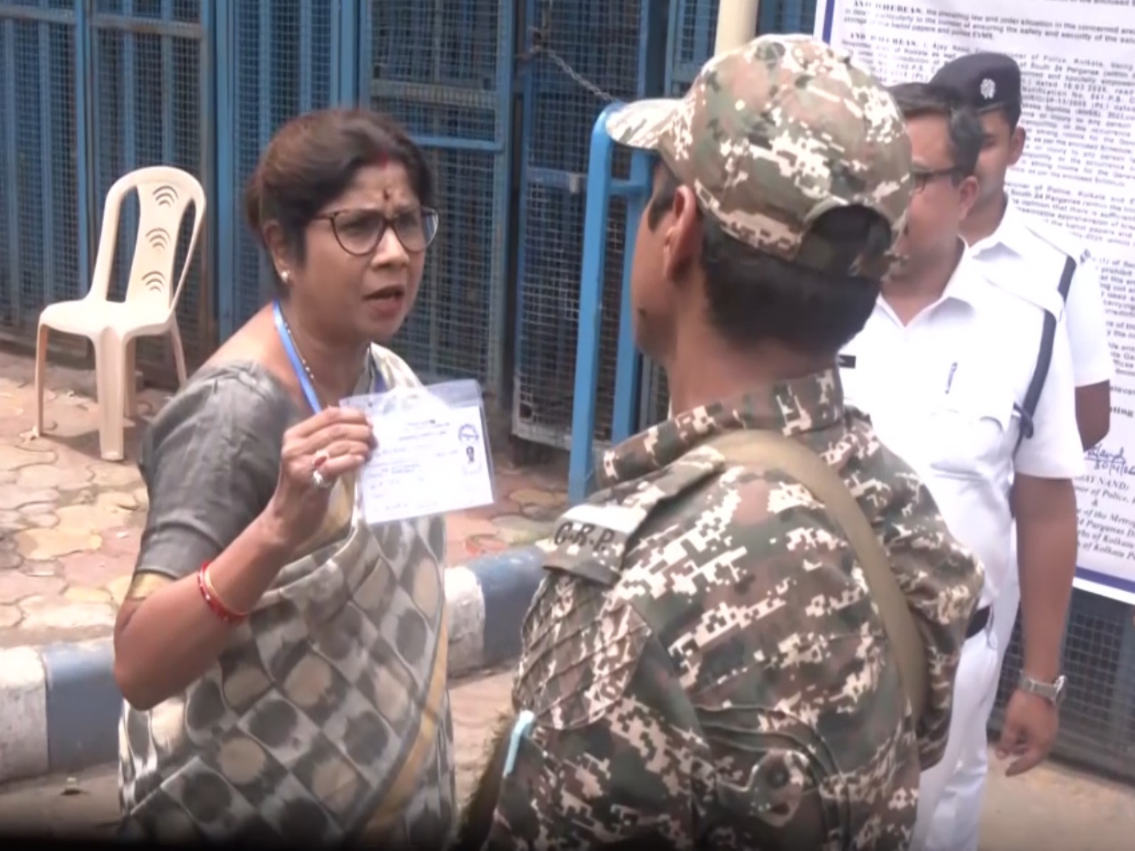 TMC Candidate Shashi Panja arrives at Netaji Indoor Stadium in Kolkata (Photo/ANI)