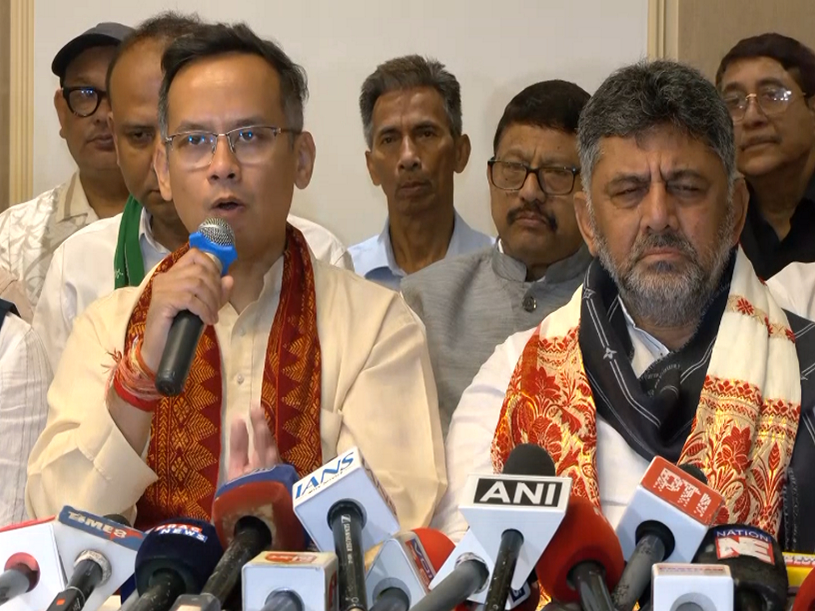 Assam Congress president Gaurav Gogoi and Karnataka Deputy CM DK Shivakumar (Photo/ANI)