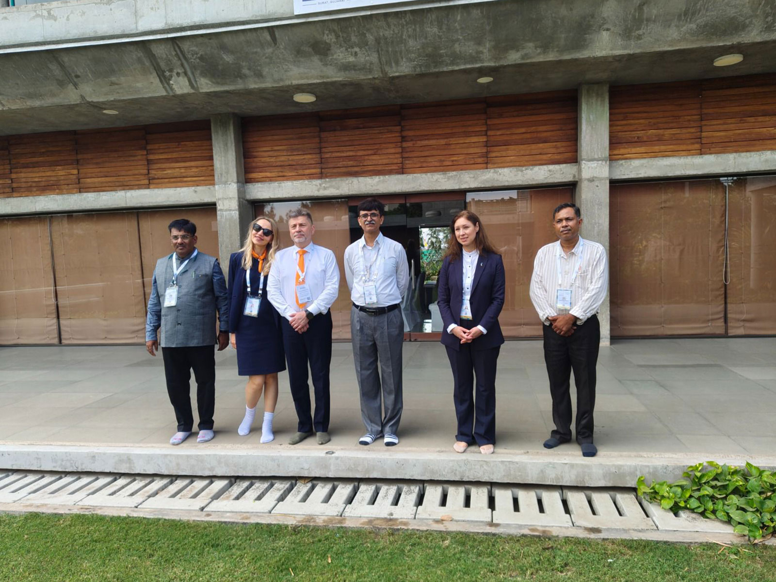 Delegates from Ukraine and Russian embassies participate in meditation session in Surat (Photo/GujaratCMO)