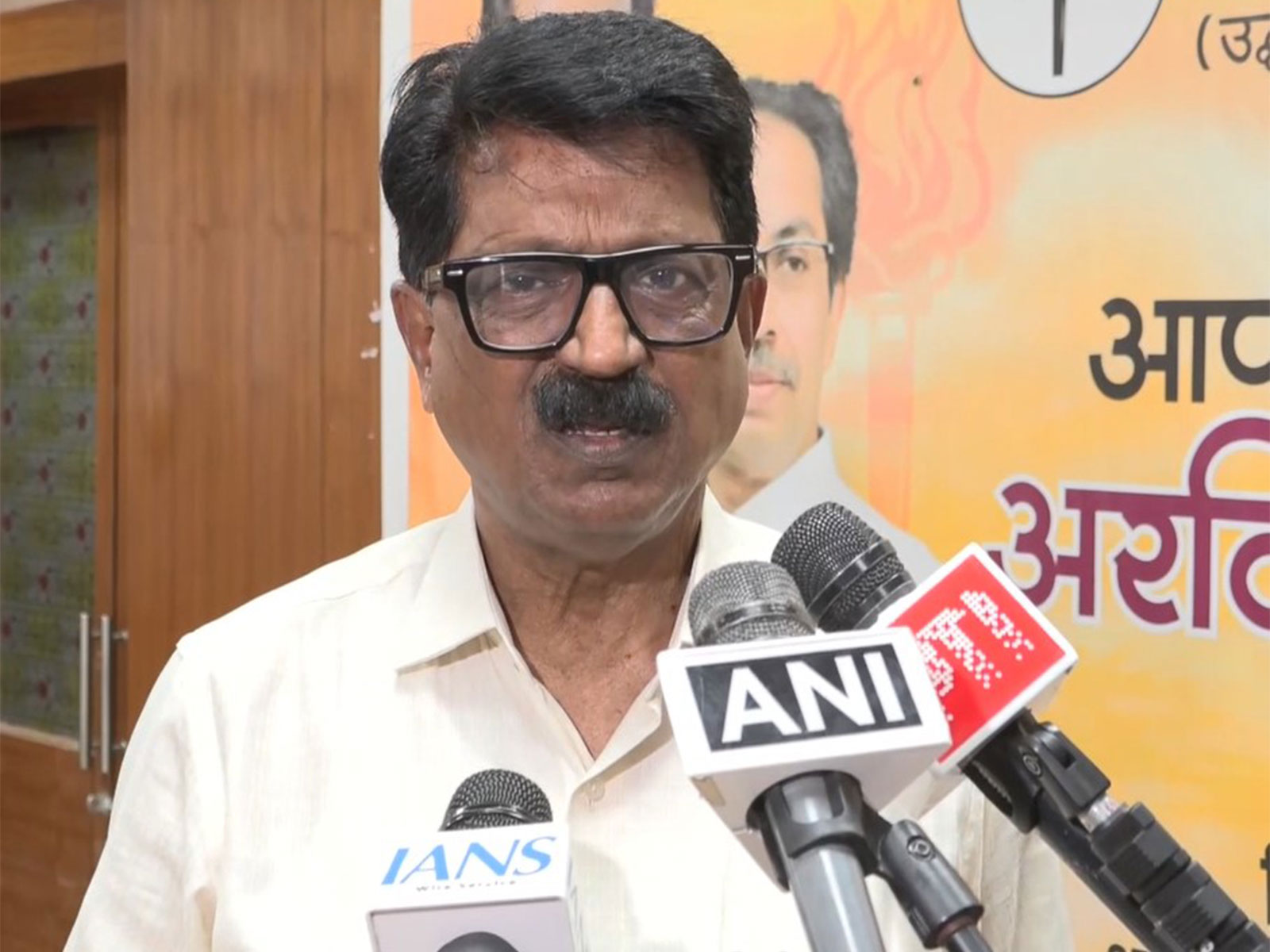  Shiv Sena (UBT) MP Arvind Sawant (Photo/ANI)