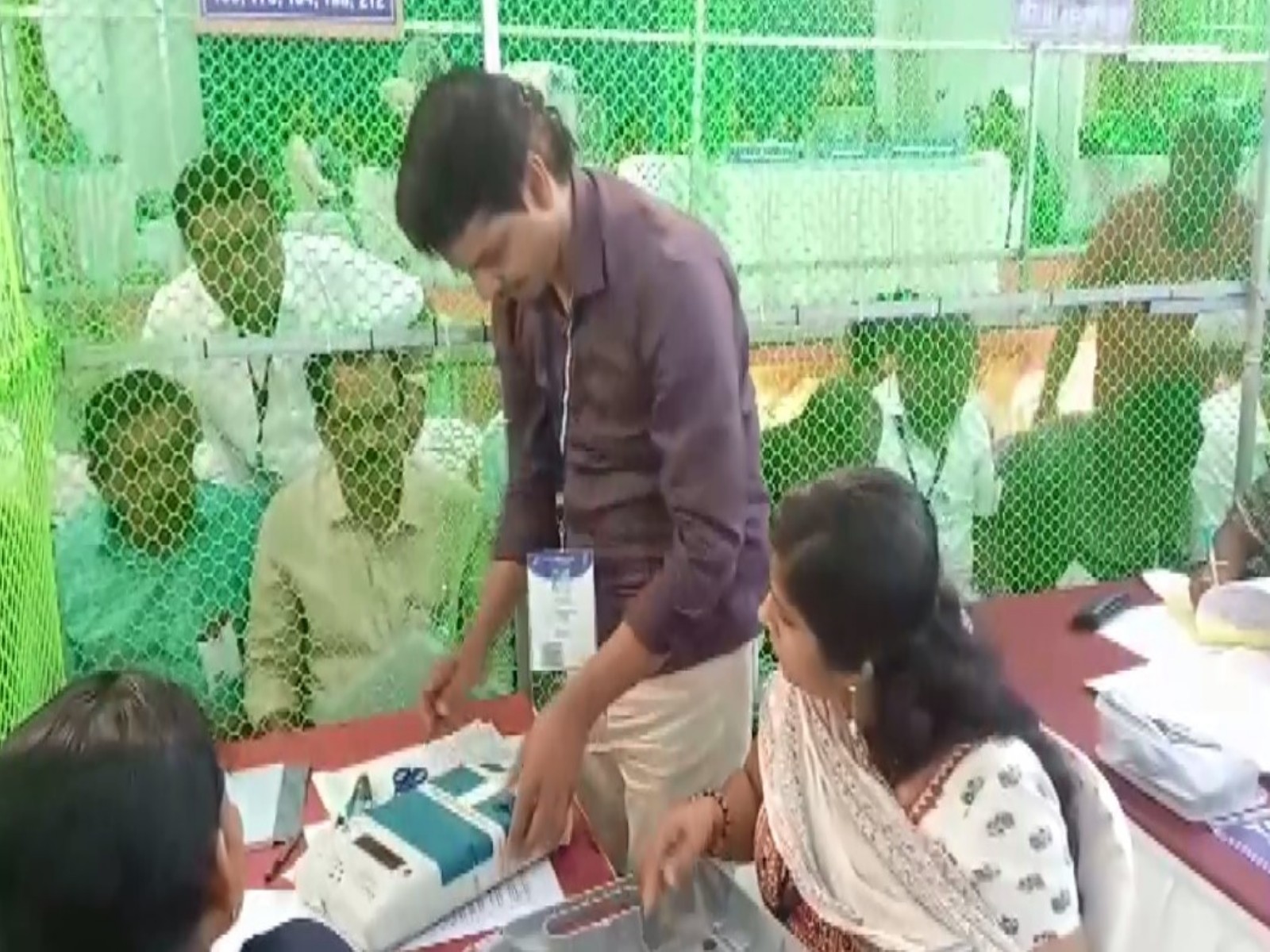 Visual from a counting centre (Photo/ANI)