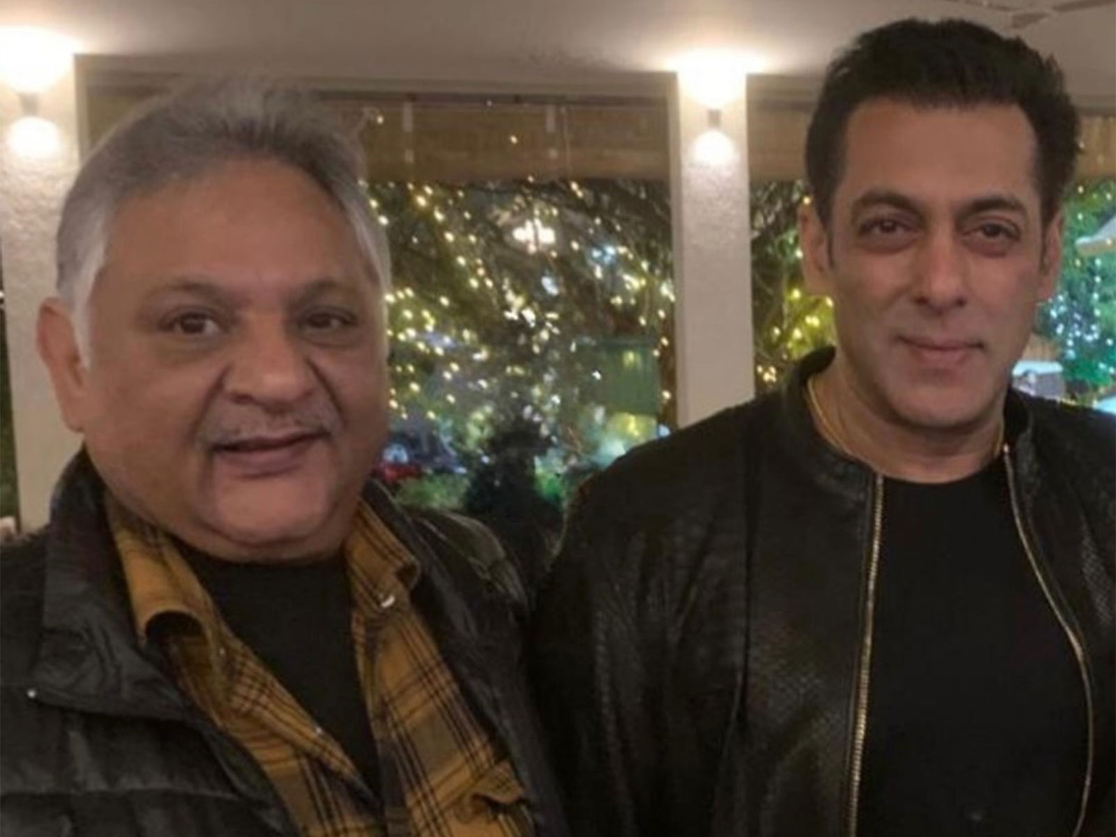 Salman Khan with late friend Sushil Kumar (Photo/instagram/@beingsalmankhan)