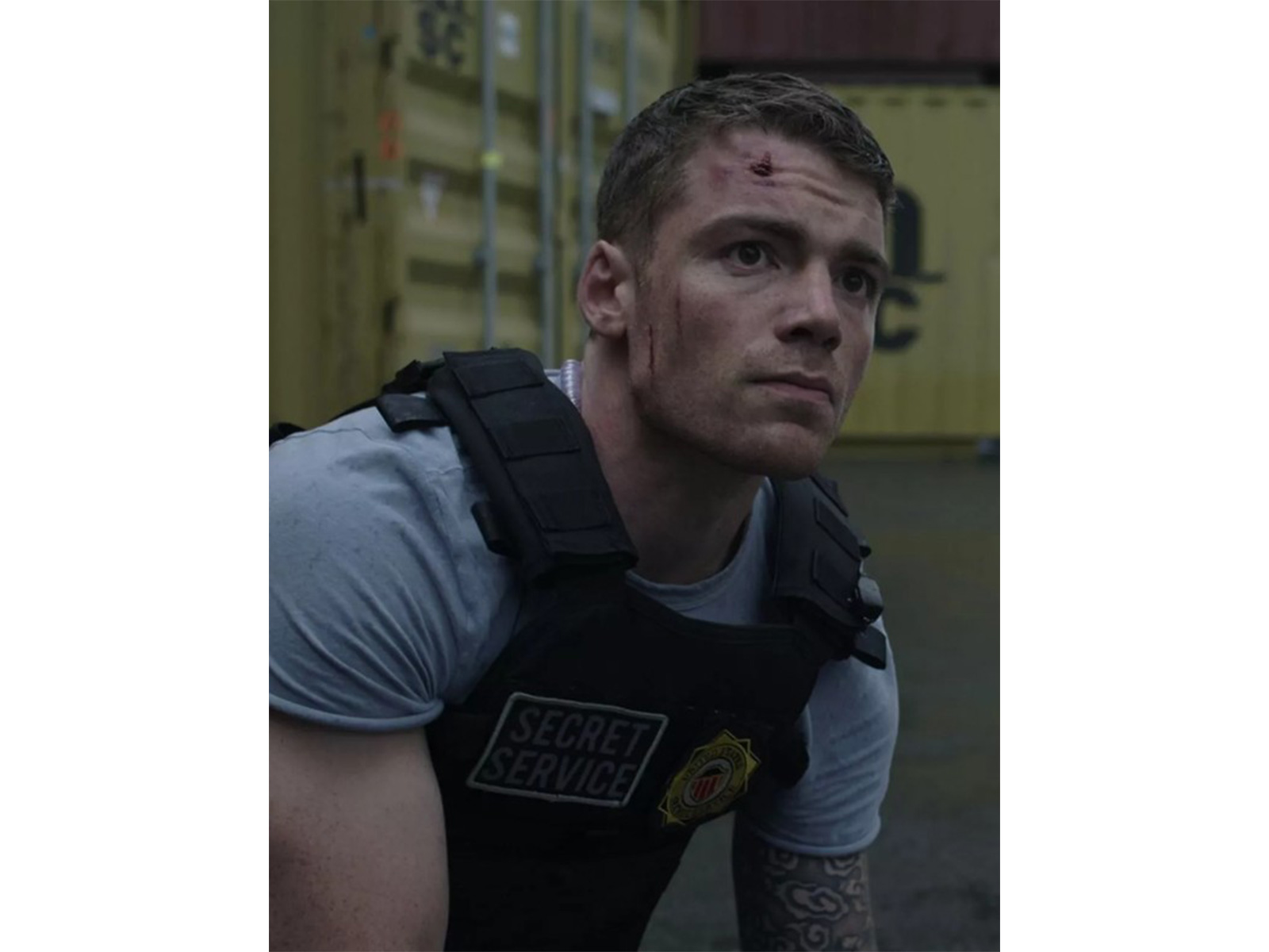 Gabriel Basso in The Night Agent (Photo/Instagram@thenightagent)