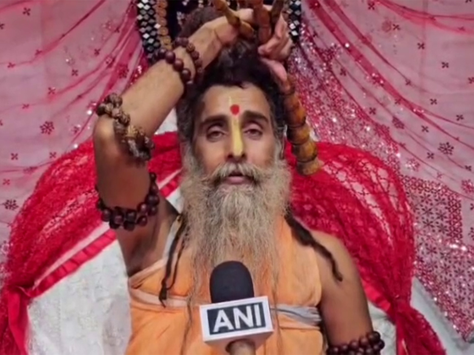 Sadguru Riteshwar Maharaj (Photo/ANI)