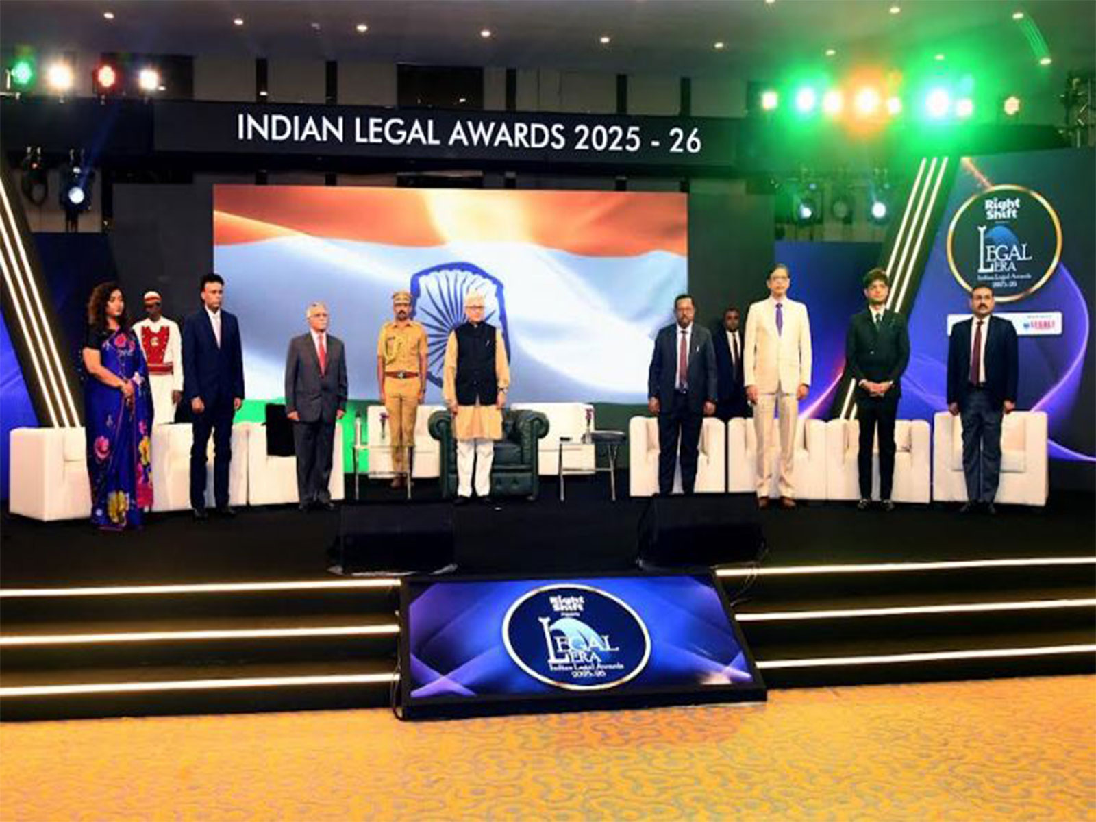 Justice Sanjay Karol, Justice Ujjal Bhuyan, Justice Hiten Venegavkar, Governor of Maharashtra Shri Jishnu Dev Varma, Nilesh Tribhuvann - President, AILF at the Legal Era event