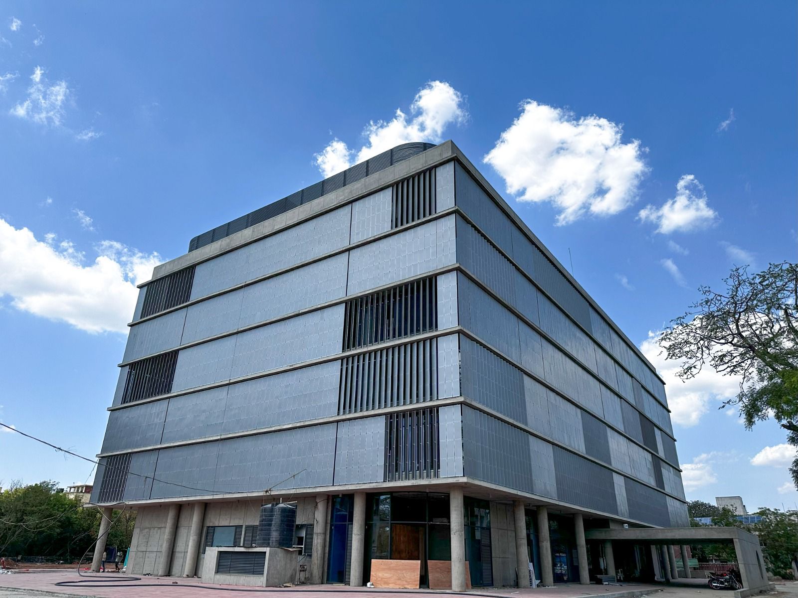 i-Hub innovation center located in Ahmedabad, Gujarat (Photo/GujaratCMO)