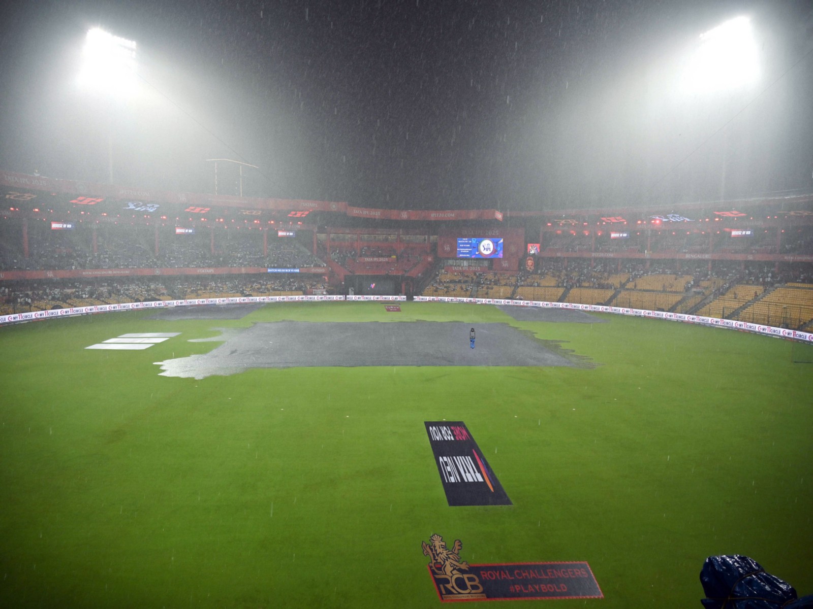 M Chinnaswamy stadium in Bengaluru, Karnataka.(Photo: ANI)