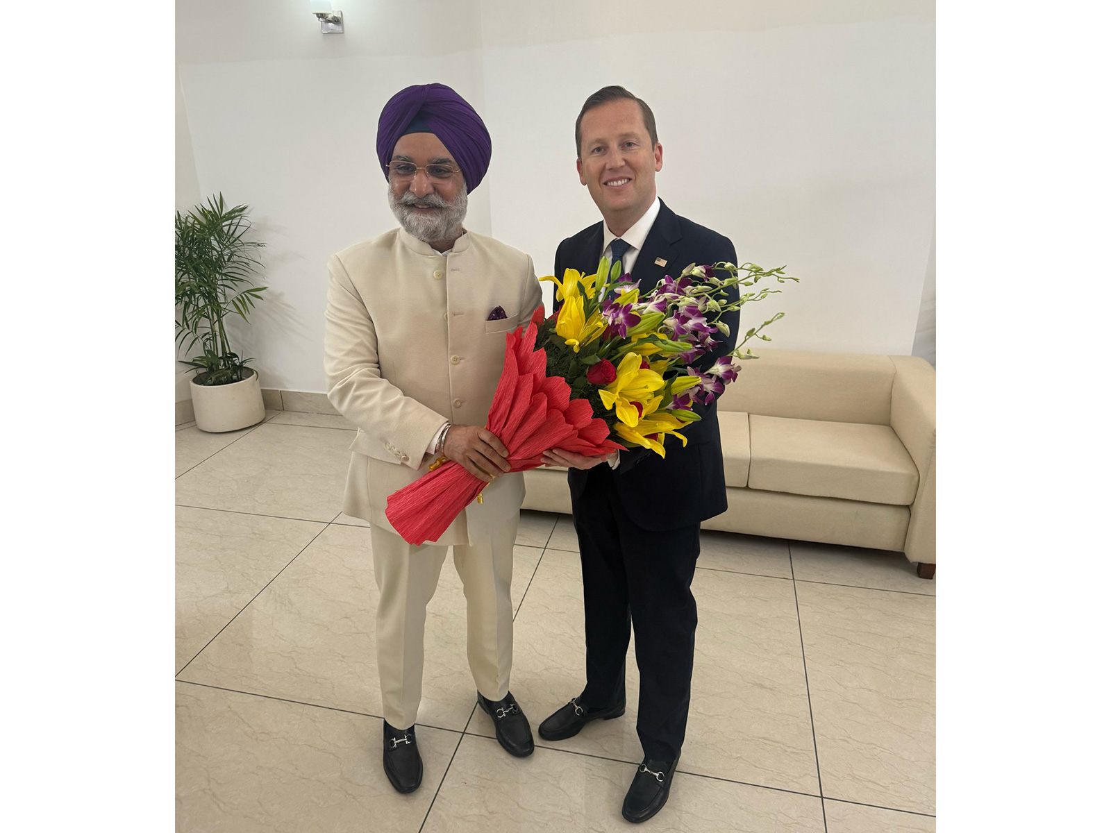 US Ambassador Sergio Gor calls on Delhi LG Taranjit Singh Sandhu (Photo/ X@USAmbIndia)