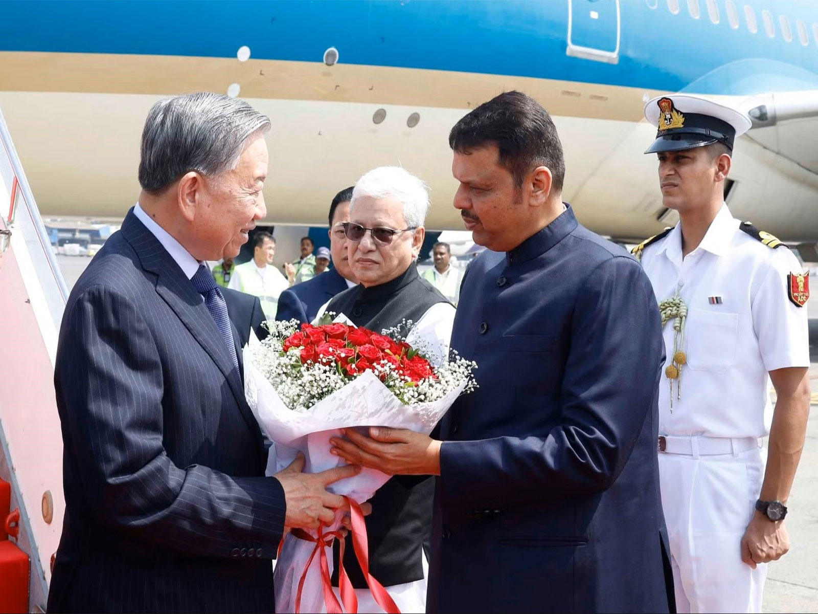 Vietnam President To Lam and Maharashtra Chief Minister Devendra Fadnavis (Photo: X@Dev_Fadnavis)