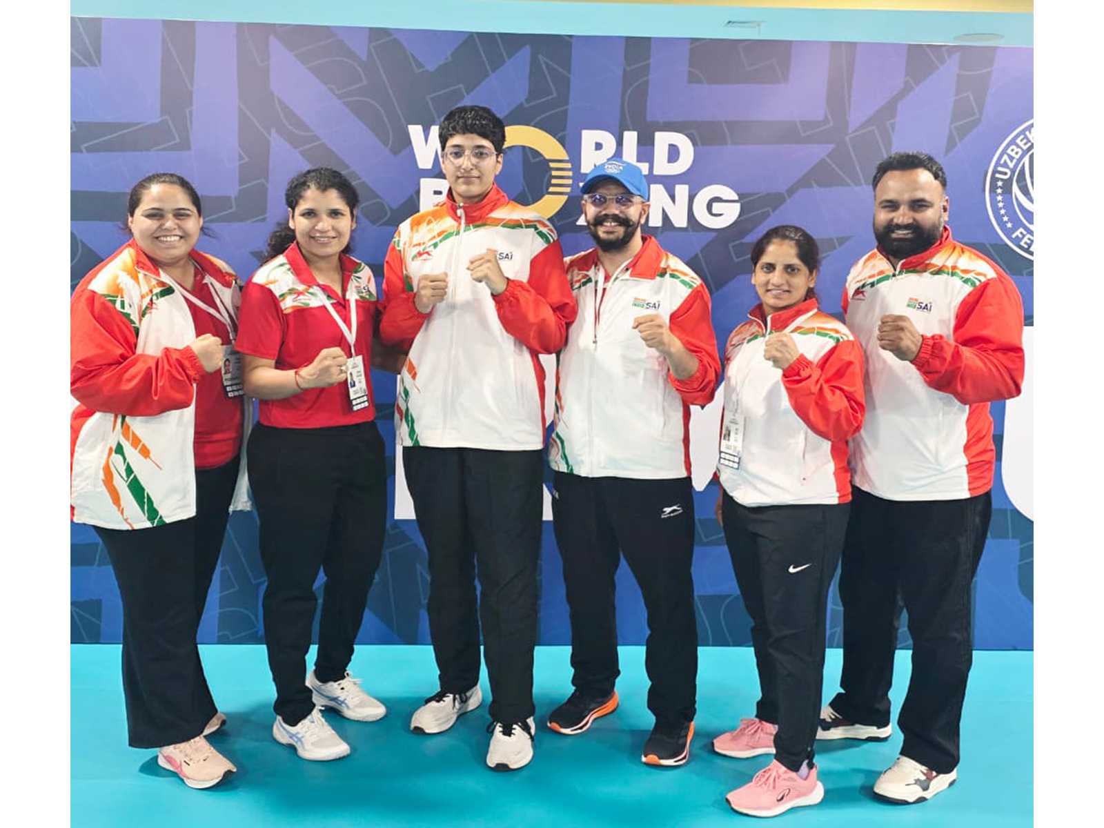 Jyoti (third from left) after her win. (Photo: BFI)