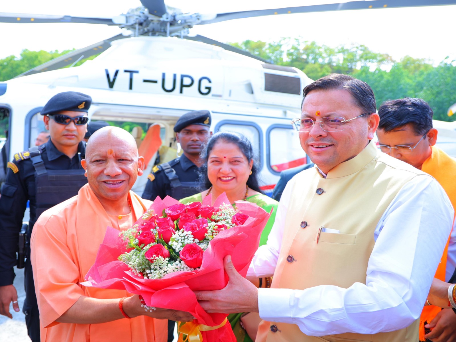  Uttar Pradesh Chief Minister Yogi Adityanath and Uttarakhand Chief Minister Pushkar Singh Dhami (Photo/ANI)