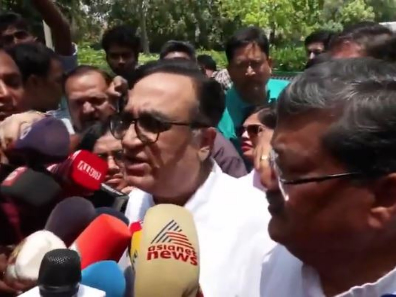 AICC observers for Kerala Ajay Maken and  Mukul wasnik (Photo/ANI)