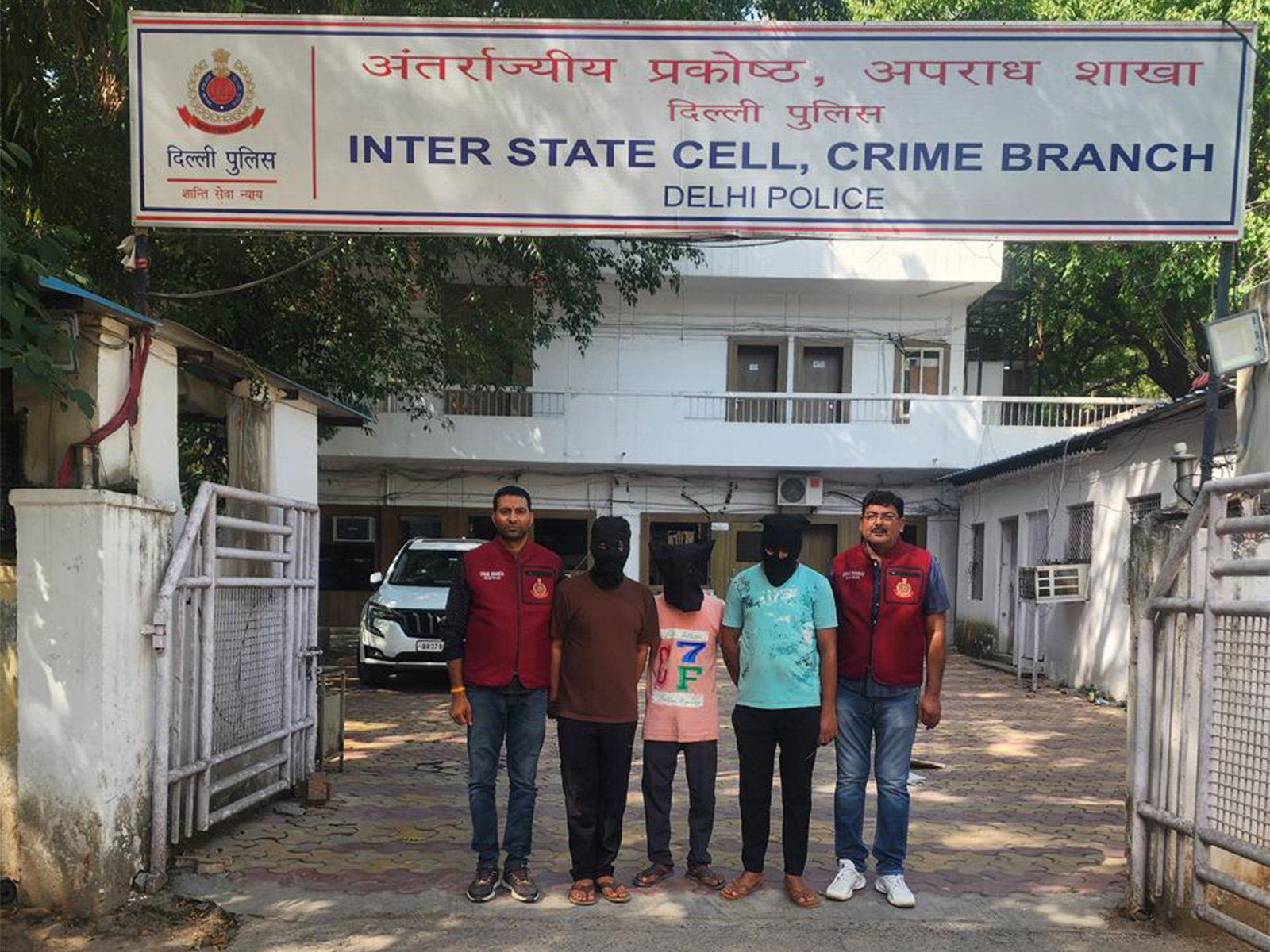 Delhi Police bust Mewat-based cyber fraud racket (Photo/Delhi Police)