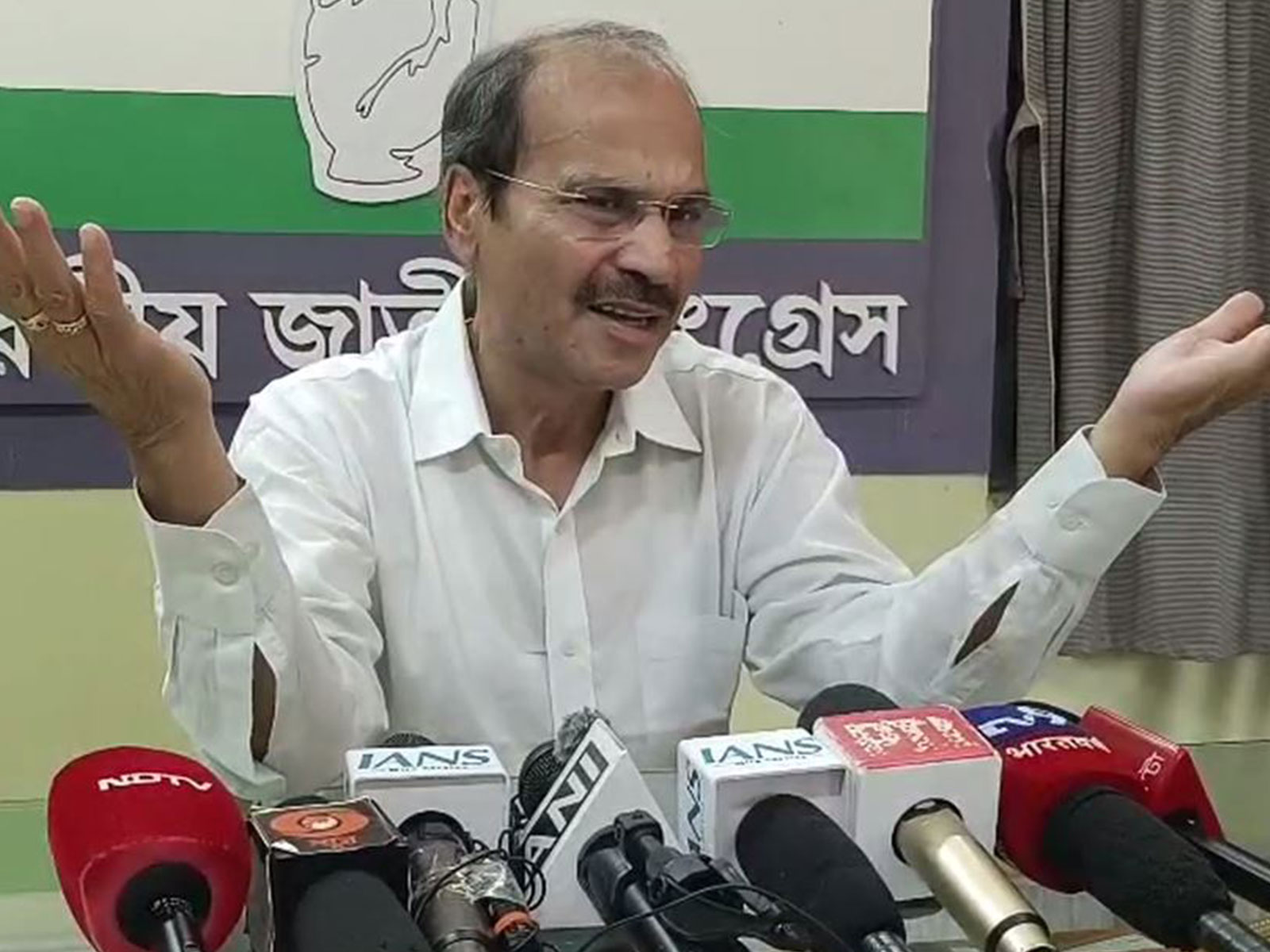 Congress leader Adhir Ranjan Chowdhury (Photo/ANI)