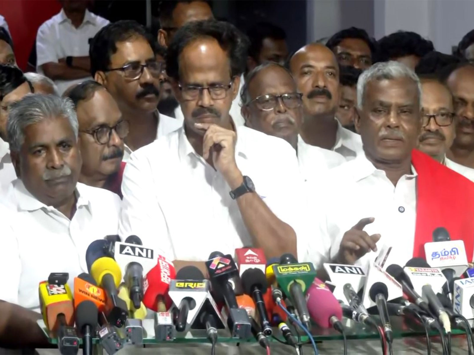 CPI General Secretary Veerapandian and Tamil Nadu CPI (M) Secretary Shanmugam address joint press conference (Photo/ANI)