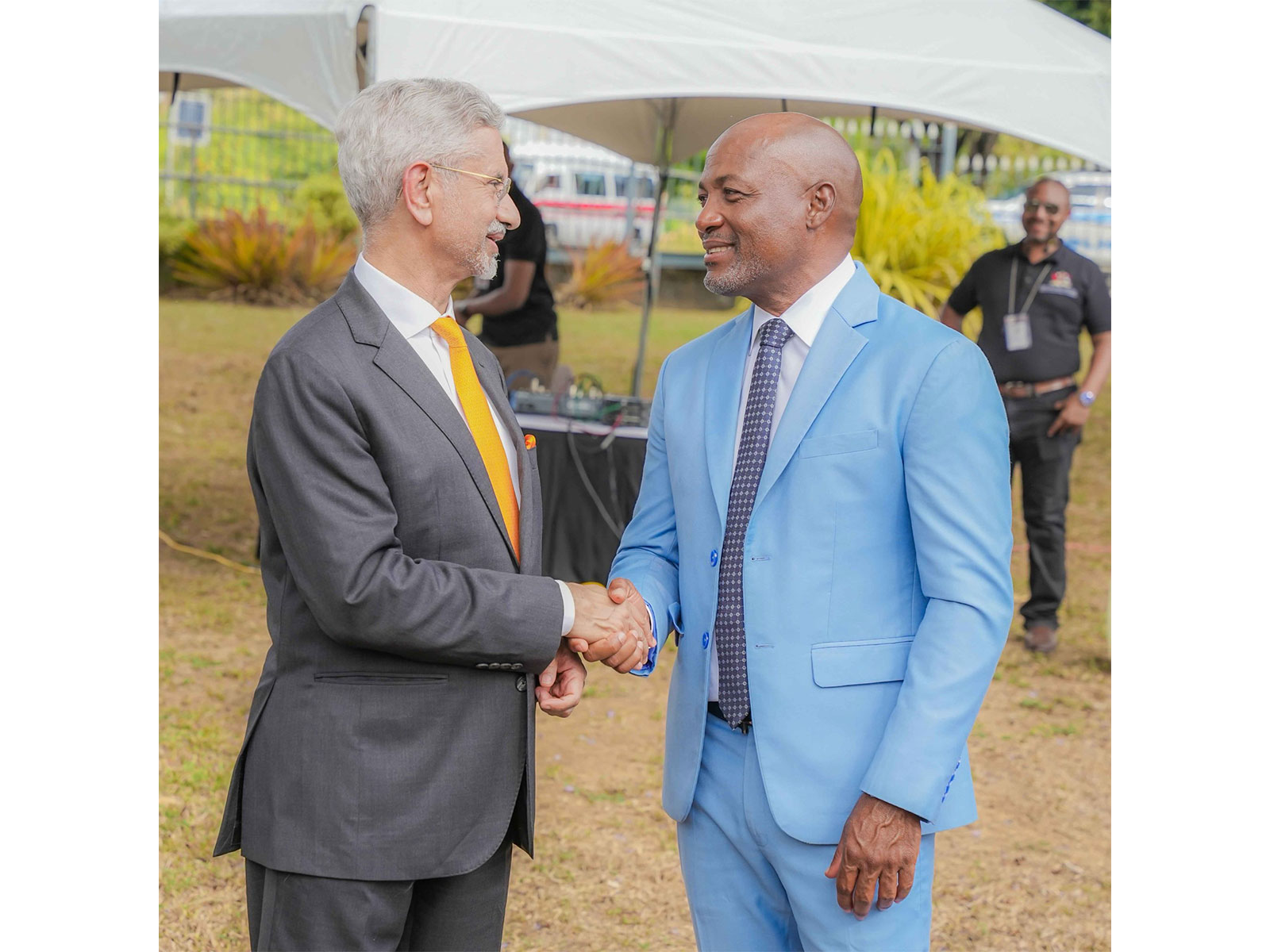 EAM S. Jaishankar with former West Indies cricketer Brian Lara. (Photo/X@DrSJaishankar)