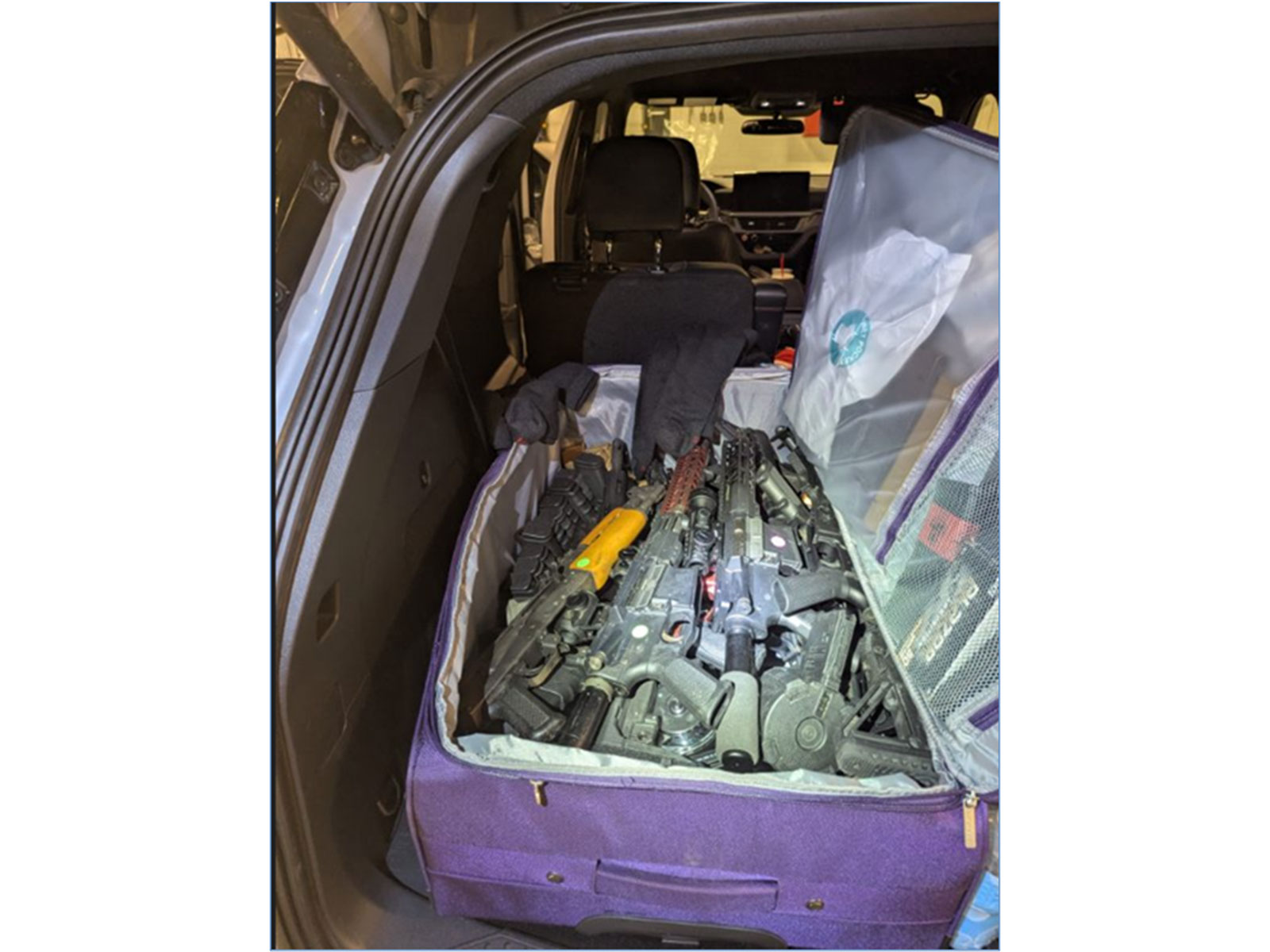 Weapons recovered by law enforcement (Photo/US Attorney's Office for the Southern District of New York)