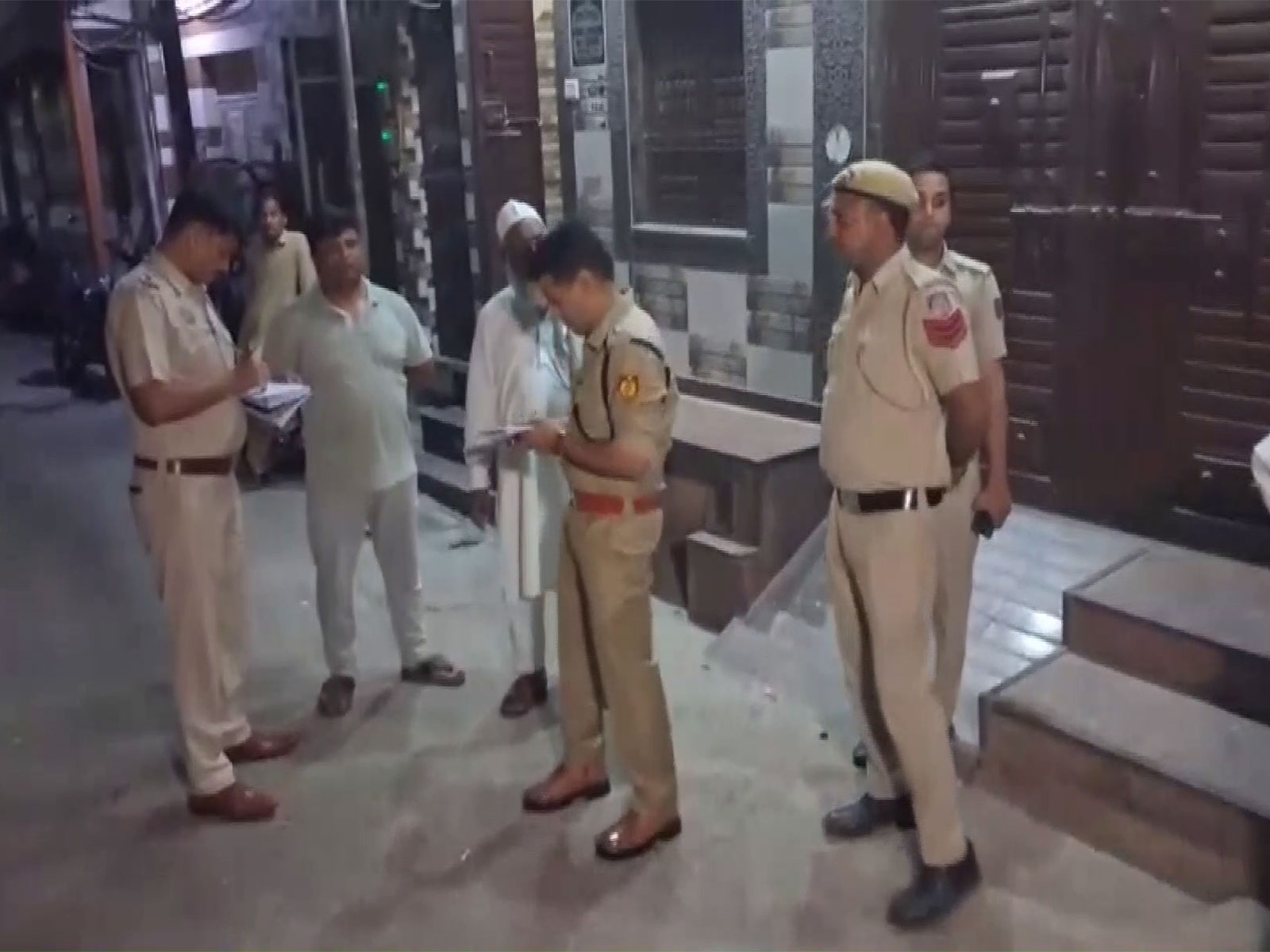 Police at the incident spot (Photo/ANI)