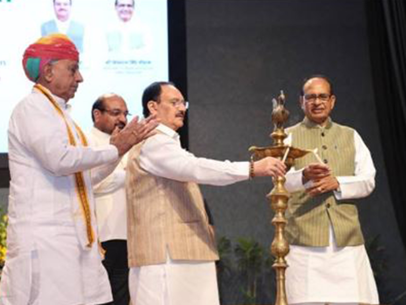 JP Nadda, Union Minister of Health & Family Welfare, along with Union Minister of Agriculture and Farmers' Welfare,Shivraj Singh Chouhan (Photo/Ministry of Health and Family Welfare)