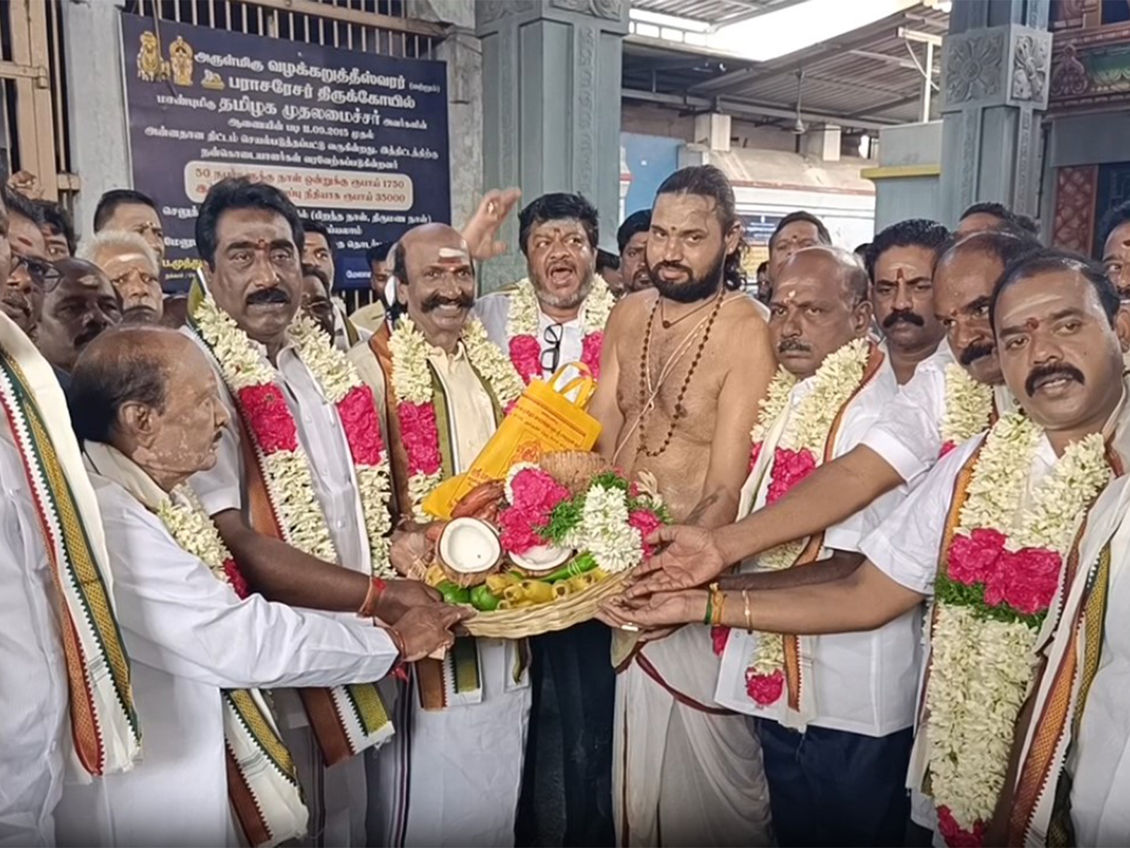 AIADMK cadres celebrate Edappadi K. Palaniswami's 72nd birthday with temple rituals In Kanchipuram (Photo/ANI)