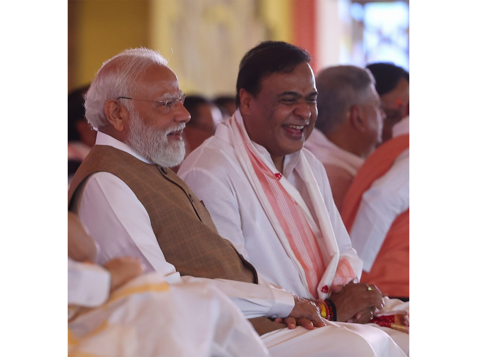 Prime Minister Narendra Modi and Assam Chief Minister Himanta Biswa Sarma (Photo/X@narendramodi)