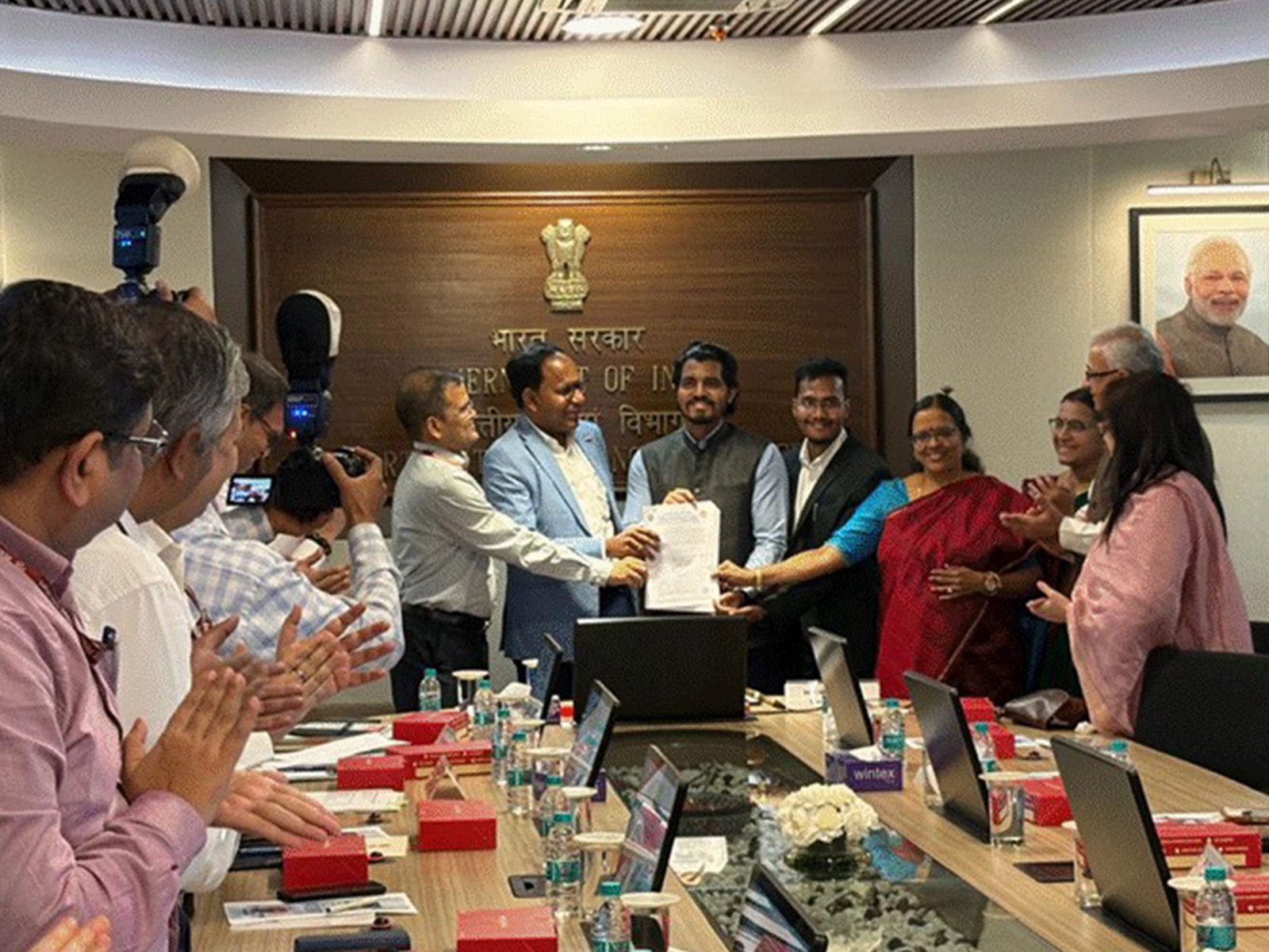 DFS launches 'Bharat Maritime Insurance Pool' to facilitate continuous maritime insurance coverages (Photo/PIB)