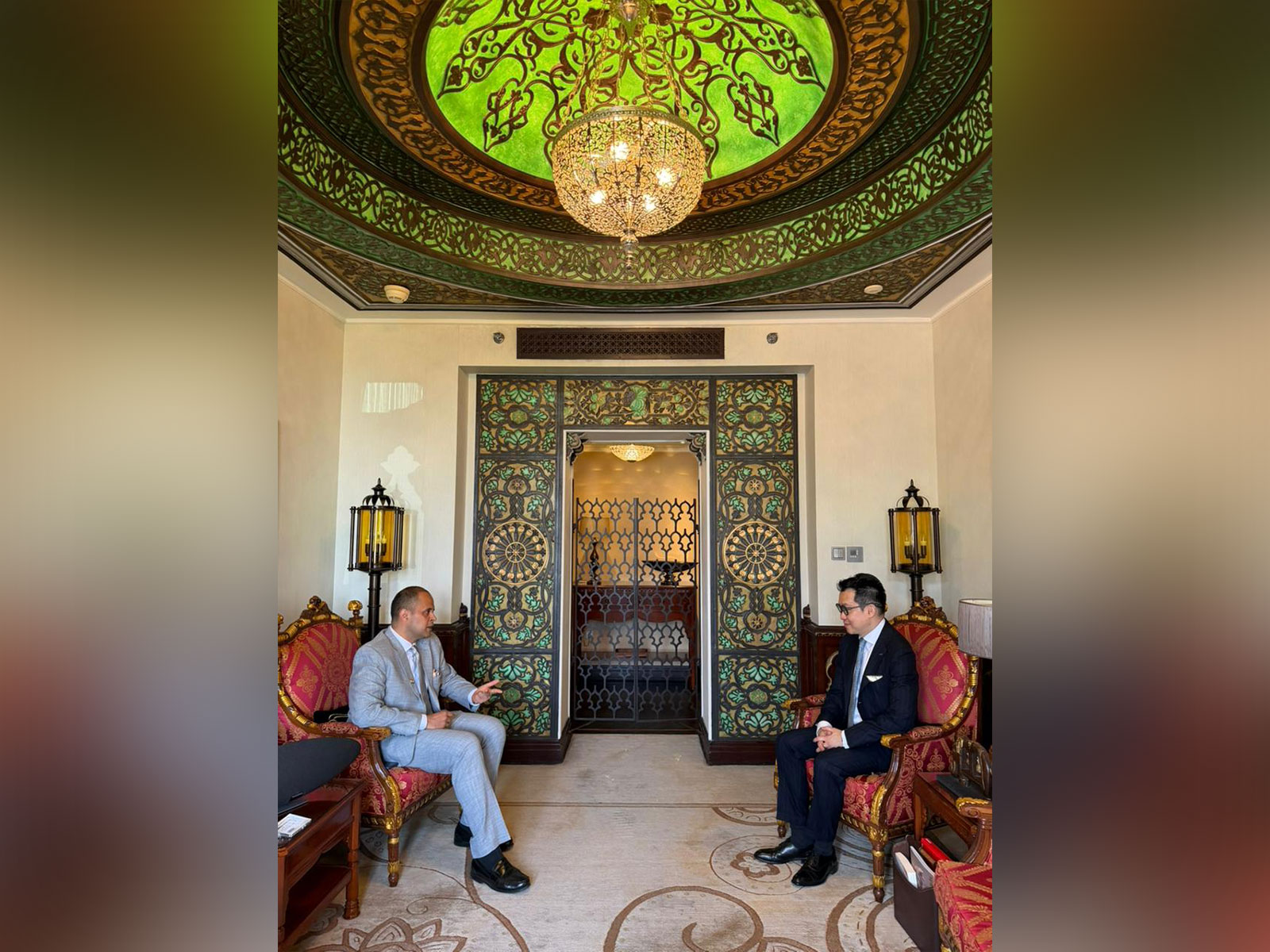 Consul General of India in Shanghai, Pratik Mathur meets senior Singapore hospitality figure Francis Kuah at Fairmont Peace Hotel (Photo/X/@IndiaInShanghai)