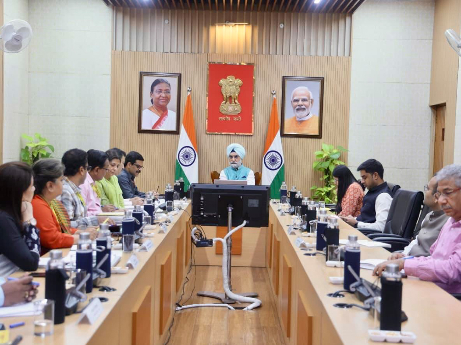 Delhi LG Taranjit Singh Sandhu chairs meeting with DDA officials on TOD policy (Photo/X/@LtGovDelhi)