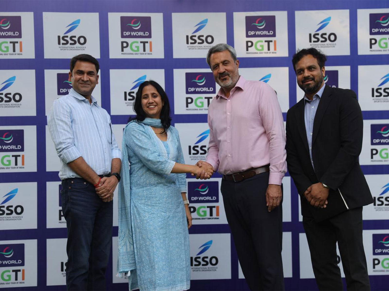 Representatives from ISSO and PGTI pose as both the organisations sign the MOU. (Photo: ISSO)
