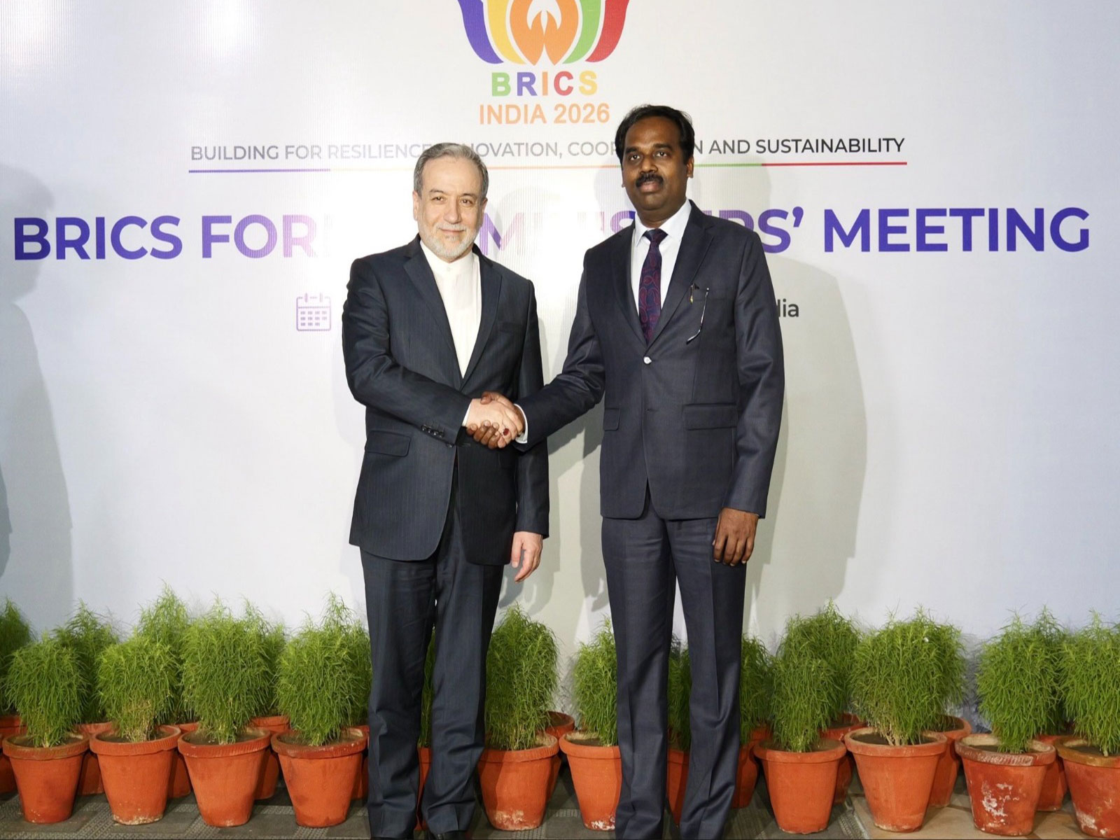 Iran FM Seyed Abbas Araghchi arrives in New Delhi for BRICS Foreign Ministers' Meeting (Photo: X/@MEAIndia)