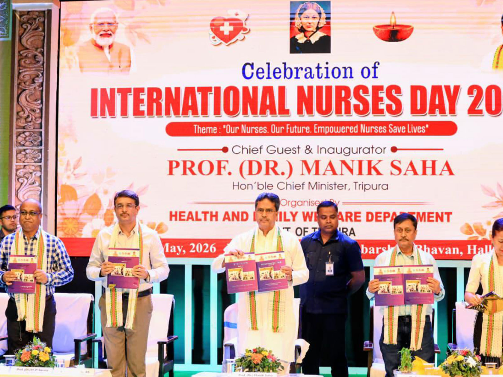 Tripura CM Manik Saha celebrates International Nurses Day (Photo/Tripura CMO)