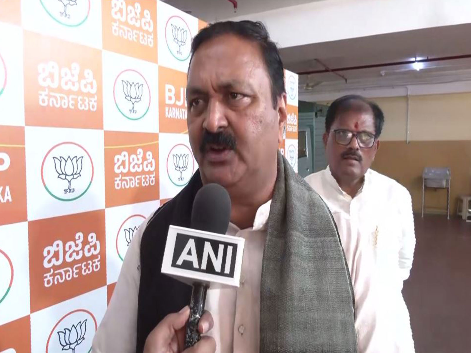 BJP MLA Mahesh Tenginkai (Photo/ANI)