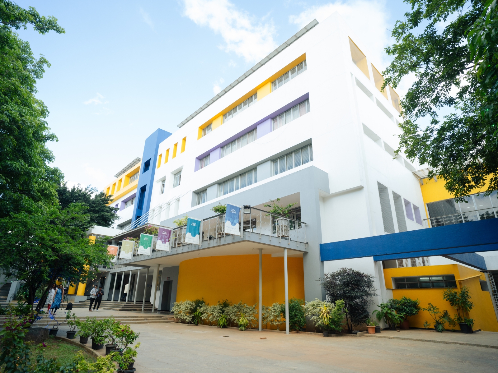 ABBS Ranked No. 1 Among Top BBA Colleges of Eminence and 6th Among Top Law Schools of Excellence in GHRDC Survey 2026