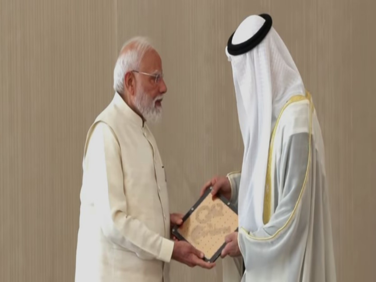 PM Modi, UAE President Mohamed bin Zayed Al Nahyan witness exchange of key MoUs (Photo/DDNews/ANI)