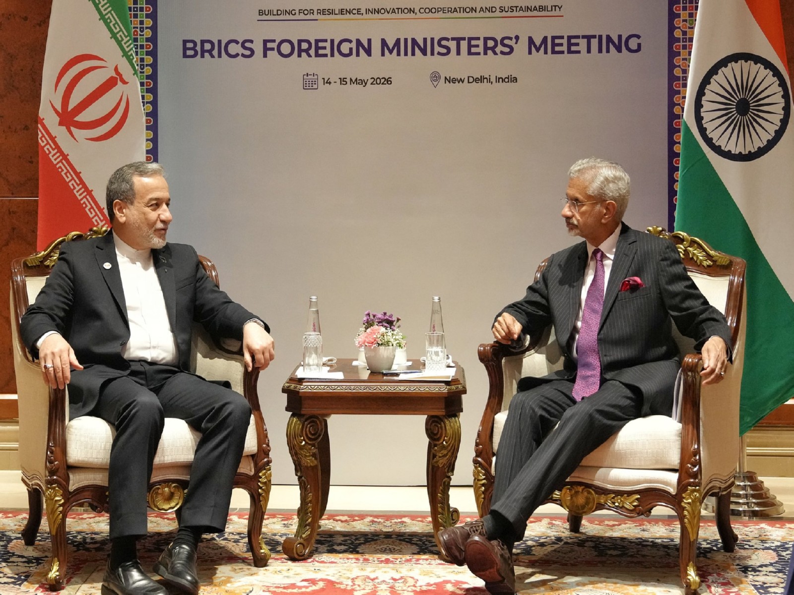 Foreign Minister of Iran, Seyed Abbas Araghchi with External Affairs Minister S Jaishankar (Photo: X@araghchi)