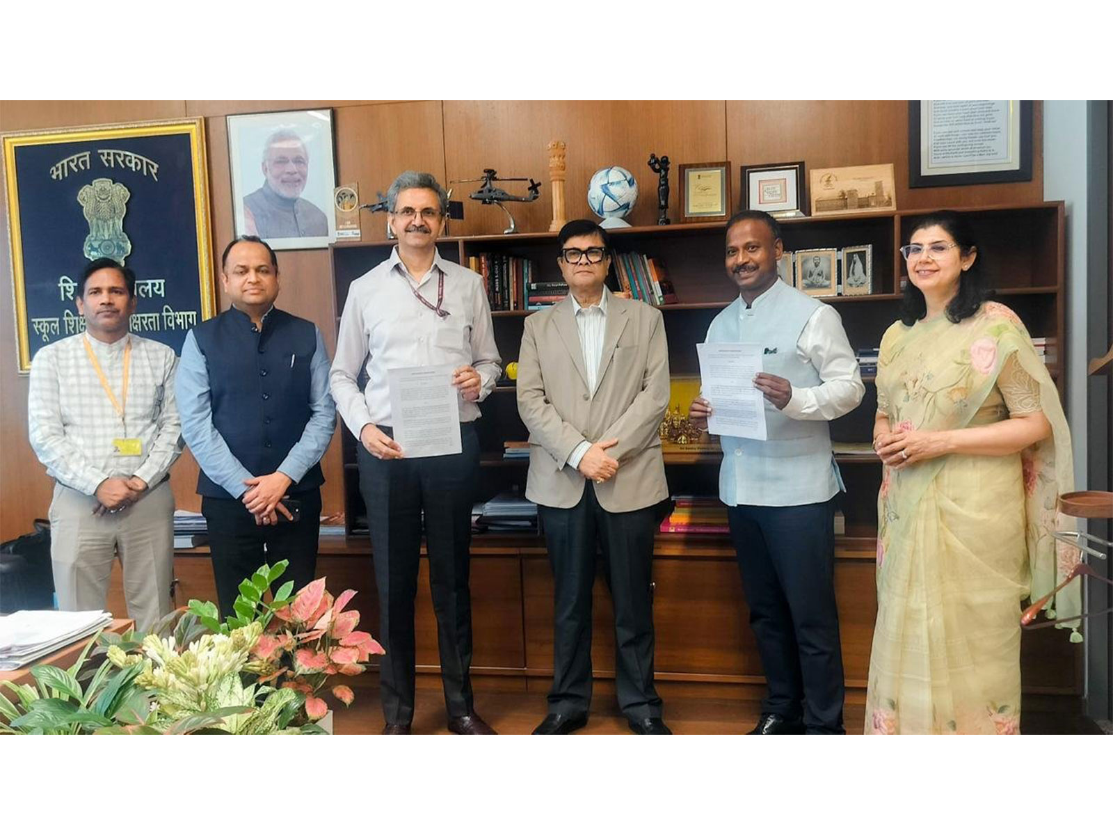 A MoU was signed in the presence of(Photo:Ministry of Education) 