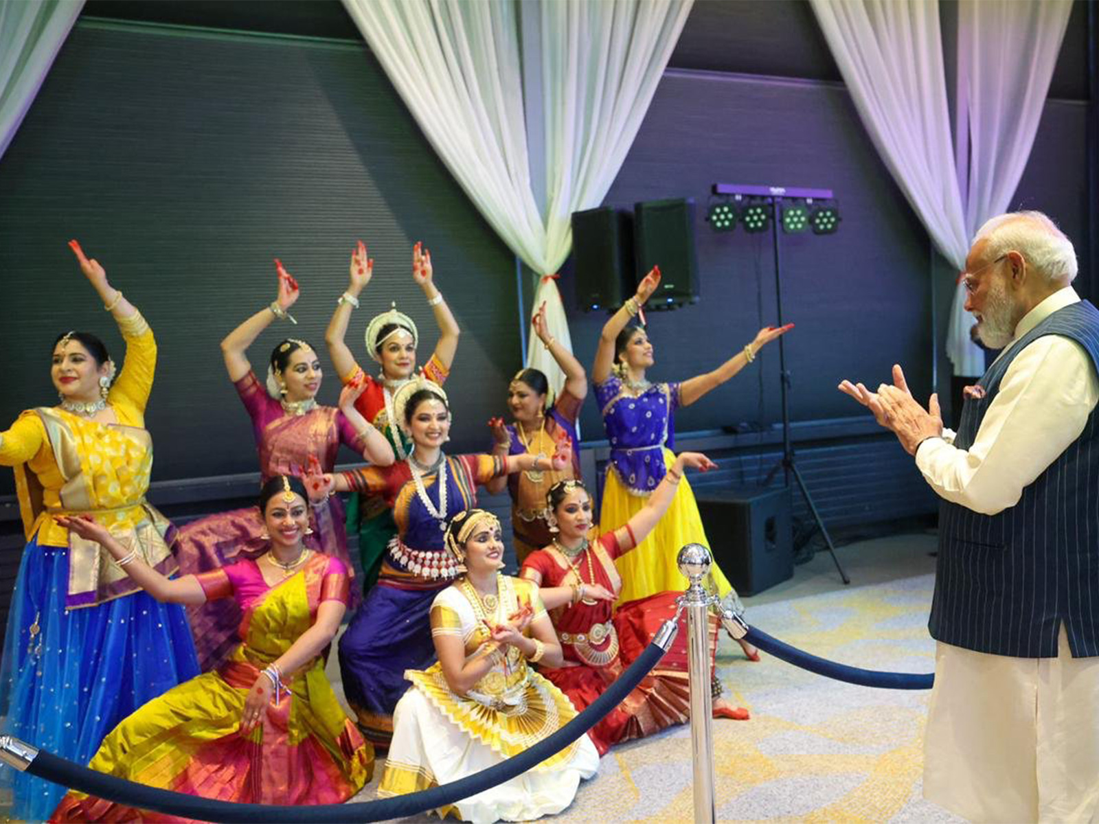Indian diaspora in Netherlands showcases cultural extravaganza during PM Modi's visit (Photo/X@narendramodi)