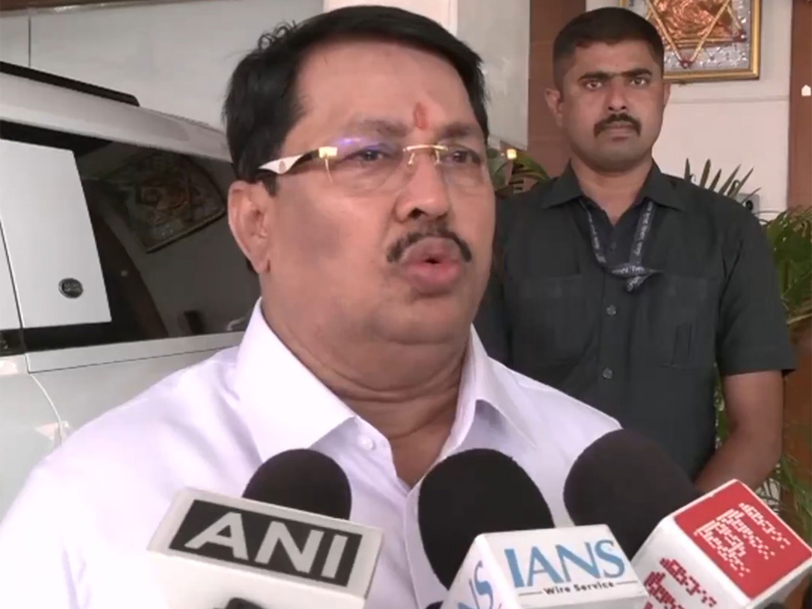 Congress leader Vijay Wadettiwar (Photo/ANI)