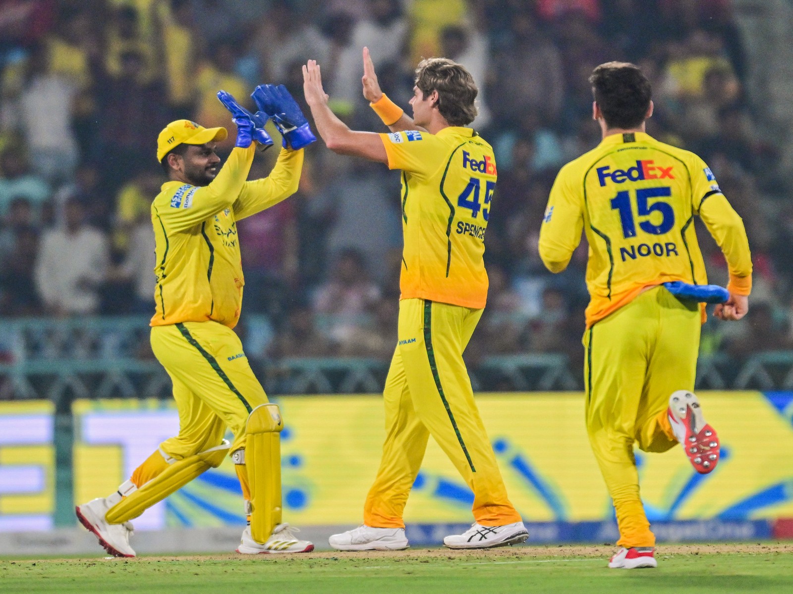 CSK's Spencer Johnson (middle) with teammates (Photo: ANI)