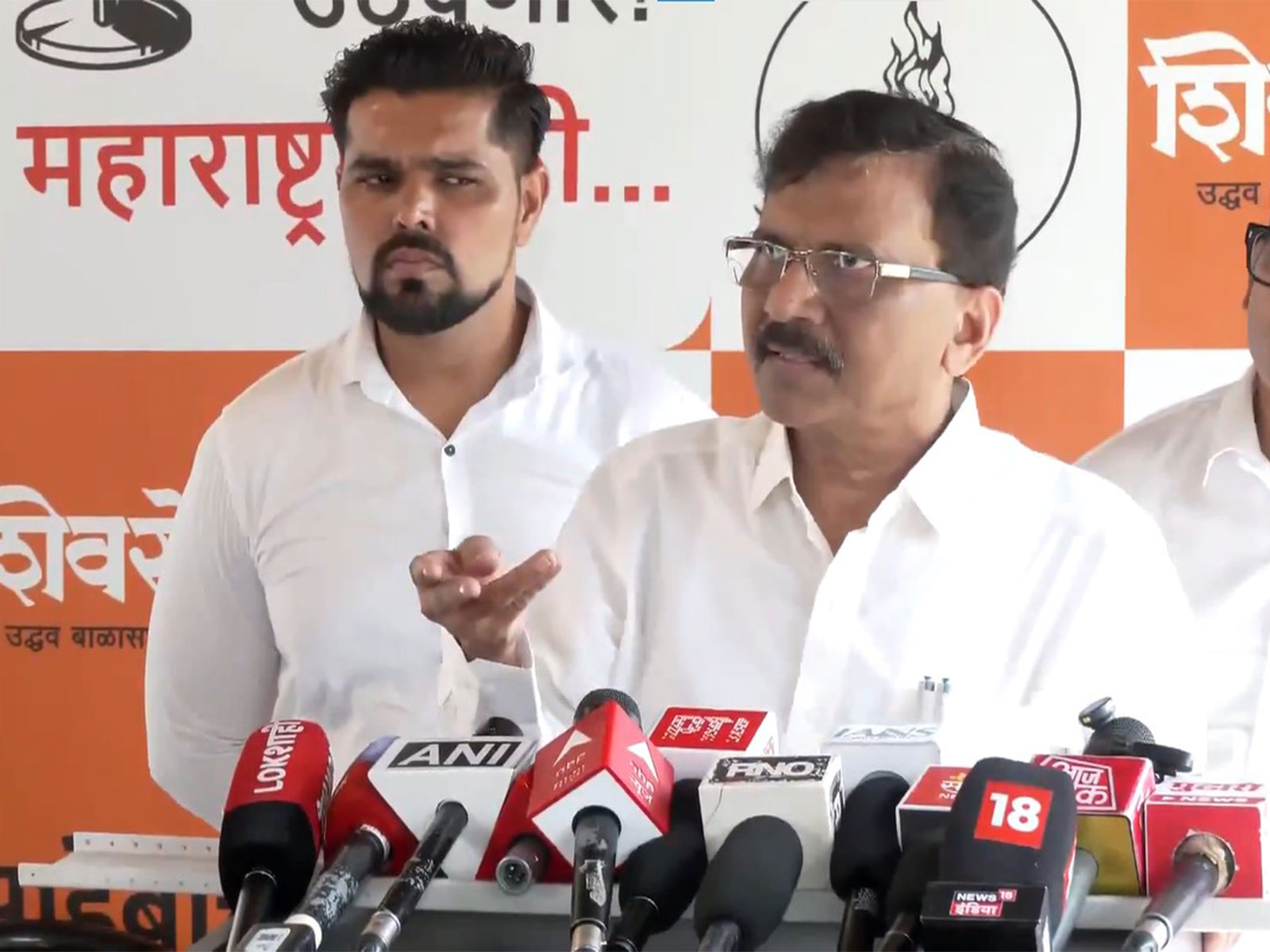  Shiv Sena (UBT) MP Sanjay Raut (Photo/ANI)