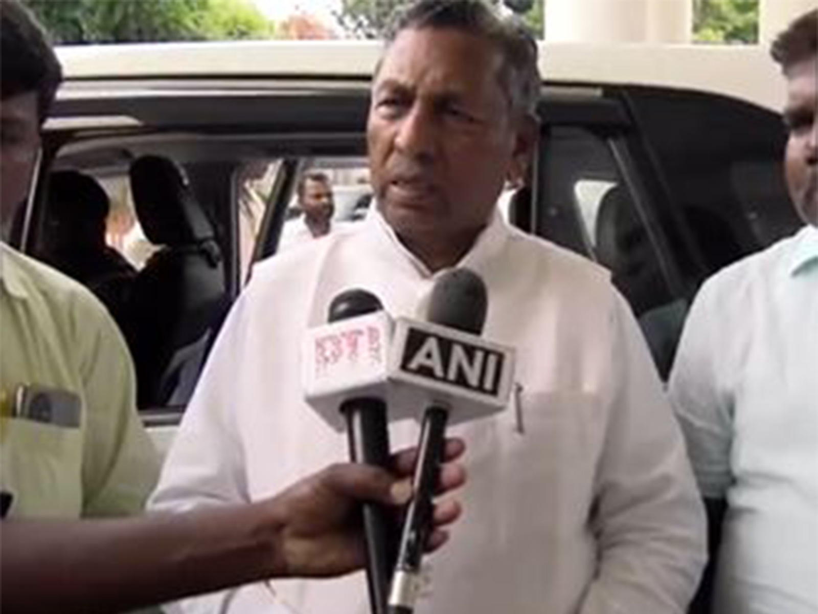 Karnataka minister KH Muniyappa (Photo/ANI)