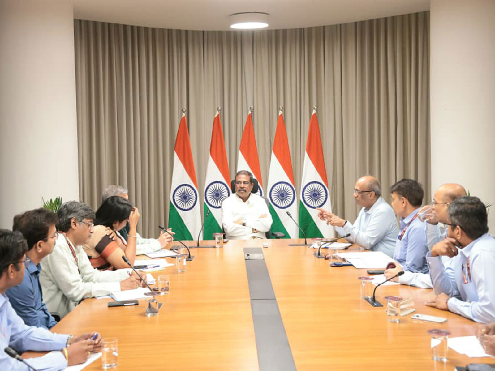 Union Education Minister Dharmendra Pradhan holds high-level security meeting (Photo/Ministry of Education)